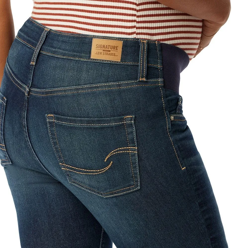 Levi Strauss Signature Gold Women's Totally Shaping Pull-on Skinny Jeans (Available in Plus Size)