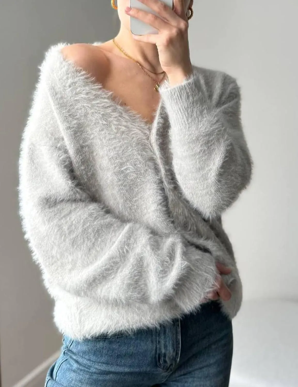 Yimoon Womens Fuzzy Cardigan Sweater V Neck Long Sleeve Button Down Slouchy Furry Knit Sweaters 2025